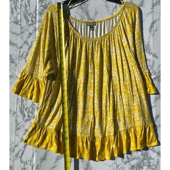 Style & Co XL Yellow Floral Bell Sleeve On Off Knit Top Dainty Ochre Rayon Blend - Picture 4 of 10
